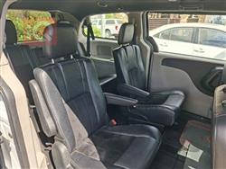 دودج جراند كارافان